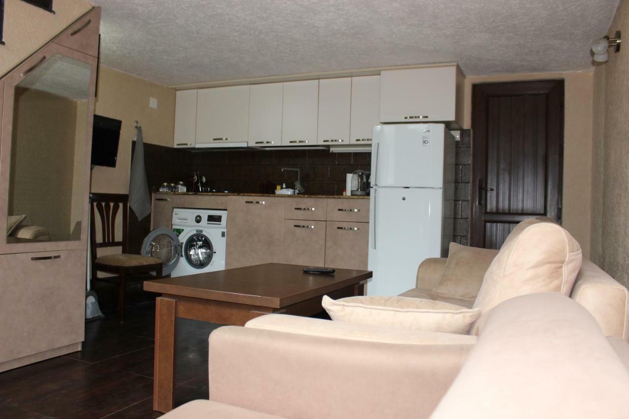 Apartment Anzi Batum Dış mekan fotoğraf
